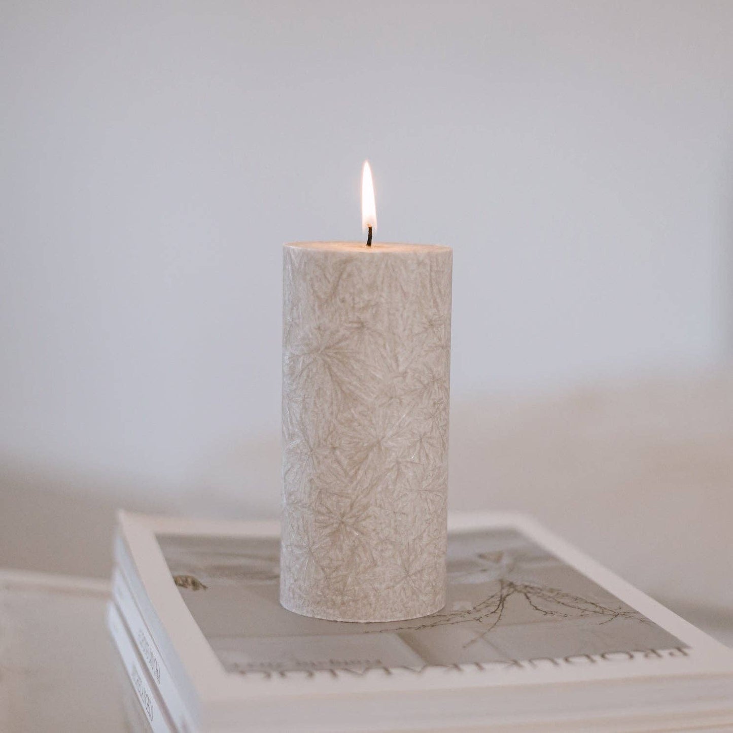 Block Candle Olive 7x15cm grey