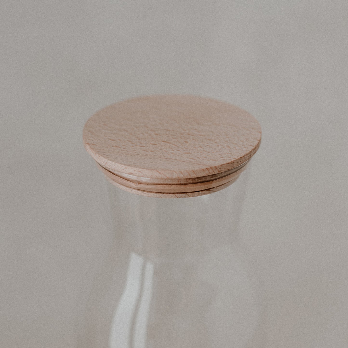 Lid for carafe 